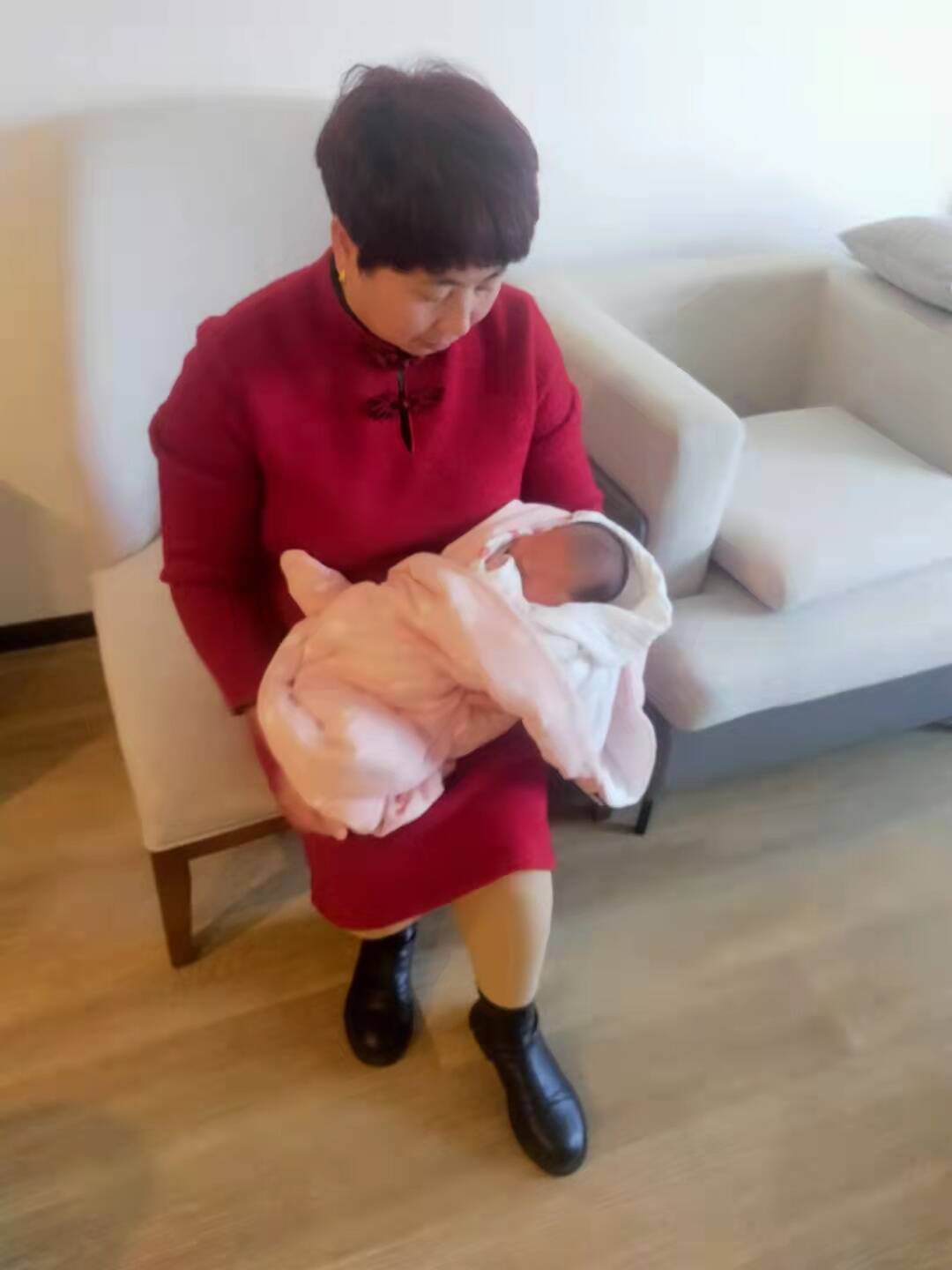 恭喜马女士小公主诞生，太幸运了！